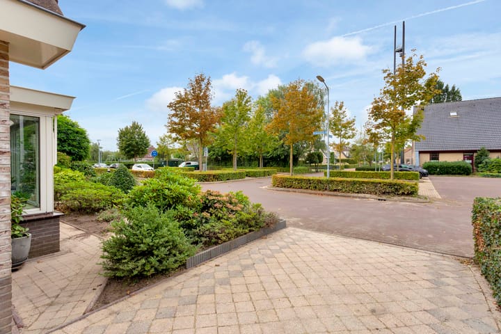 Vrijstaande woning te koop: Kievitsbloem 9, Elburg