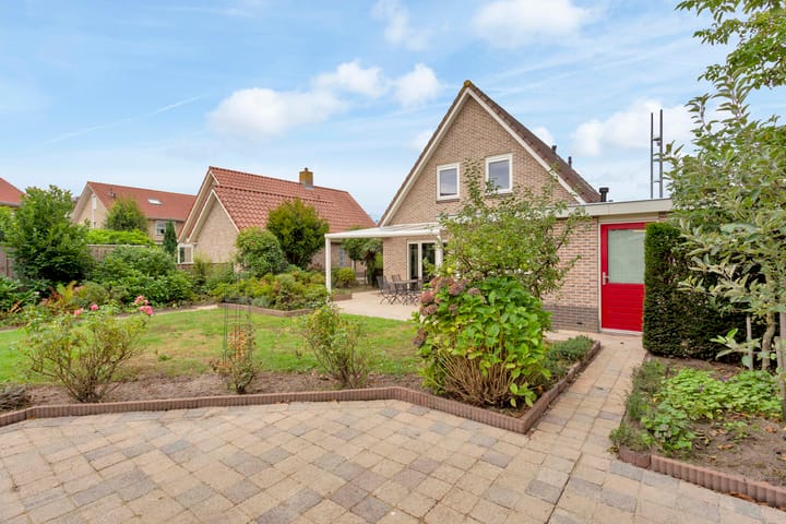 Vrijstaande woning te koop: Kievitsbloem 9, Elburg