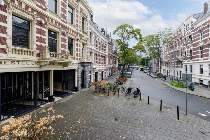 Van Vollenhovenstraat 15, Rotterdam