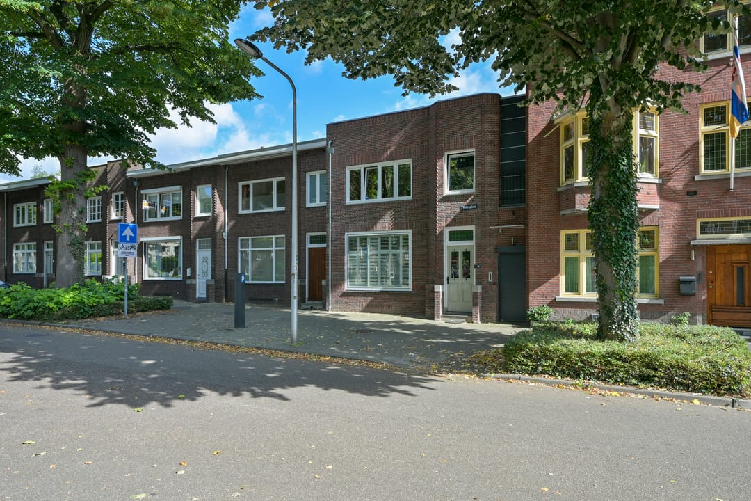 Foto 47 van Volksplein 19
