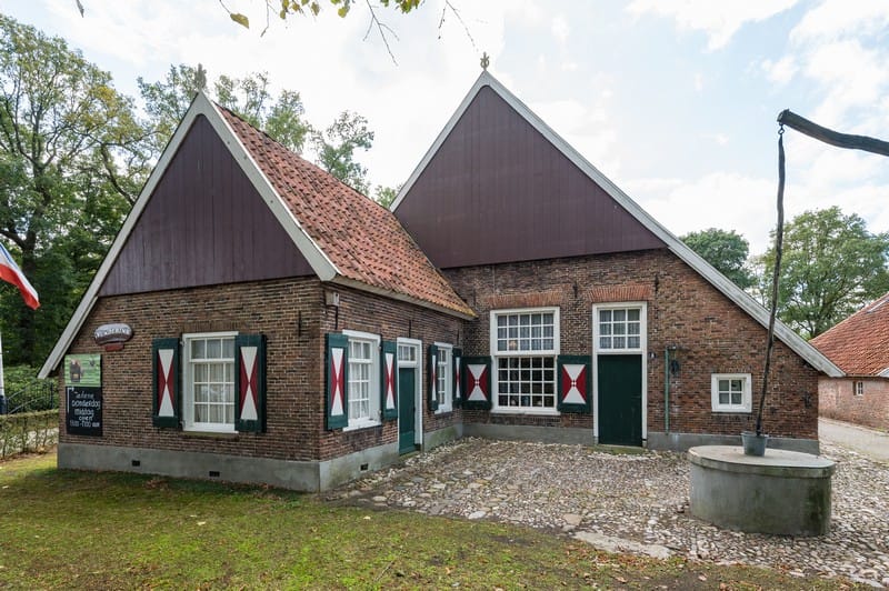 Bekijk foto 4 van Vunderinkslaan 3