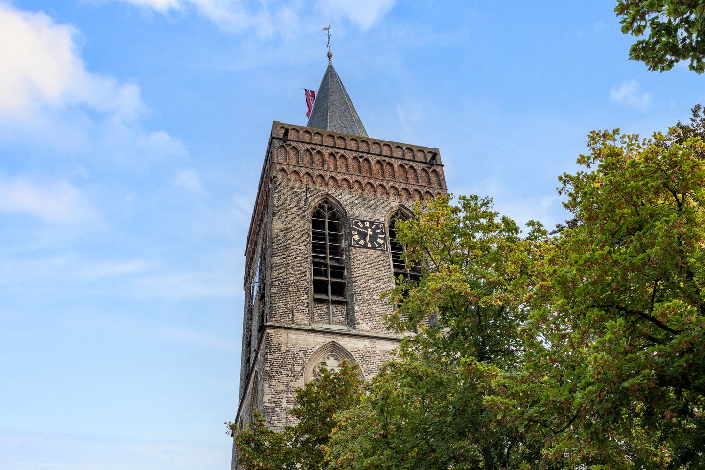 Bekijk foto 5 van Oude Kerkplein 69-70