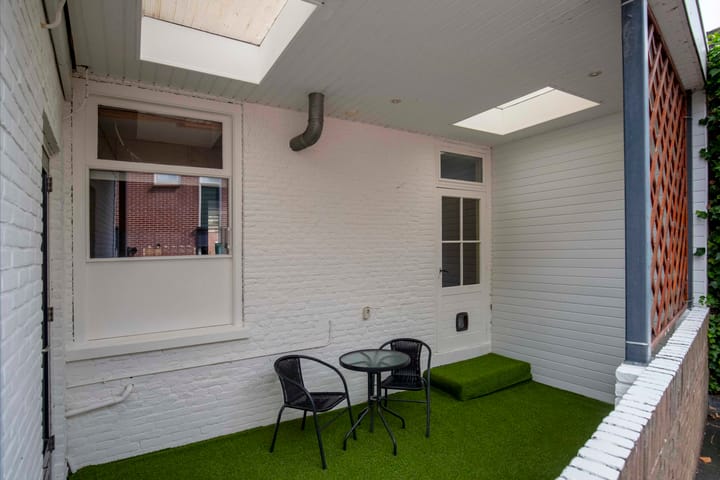 Hoekwoning te koop: Simondsstraat 9, Genemuiden
