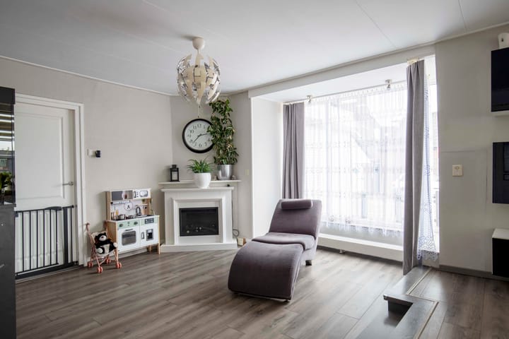 Hoekwoning te koop: Simondsstraat 9, Genemuiden