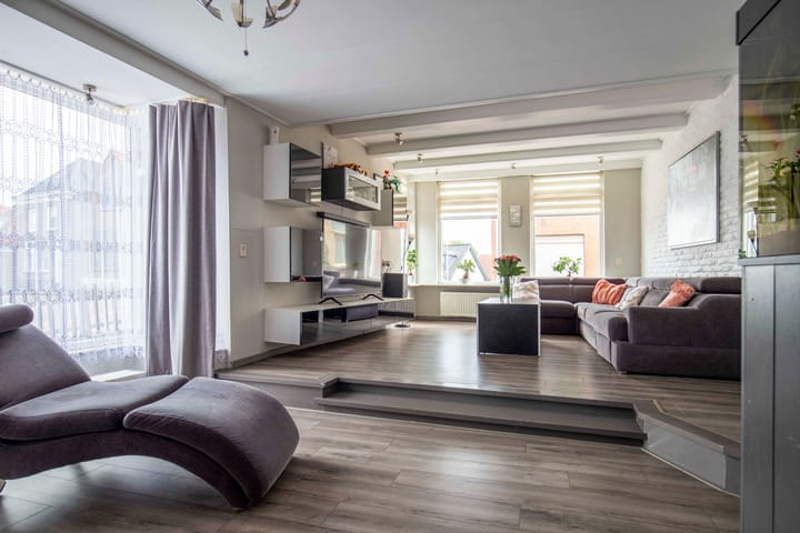 Hoekwoning te koop: Simondsstraat 9, Genemuiden