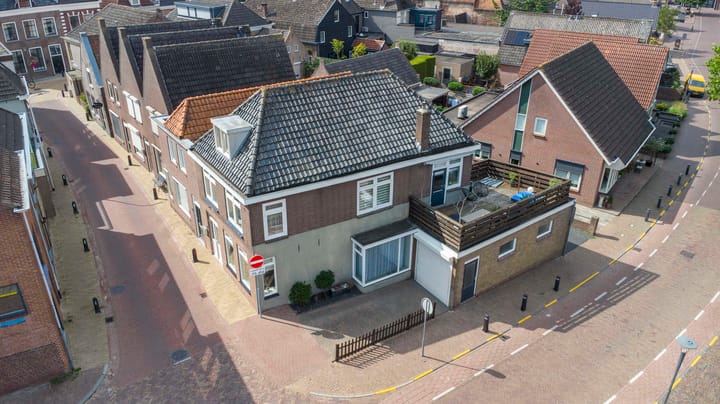 Hoekwoning te koop: Simondsstraat 9, Genemuiden
