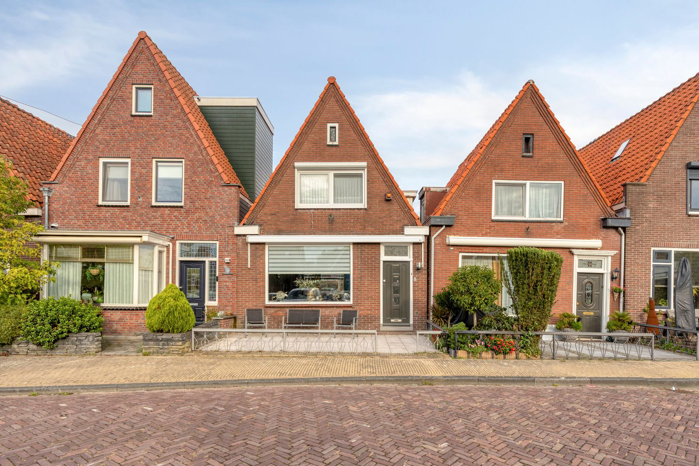 Foto 1 van Dirkslandstraat 8