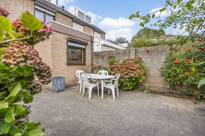 Tussenwoning te koop: Schaliedekkersdreef 91, Maastricht