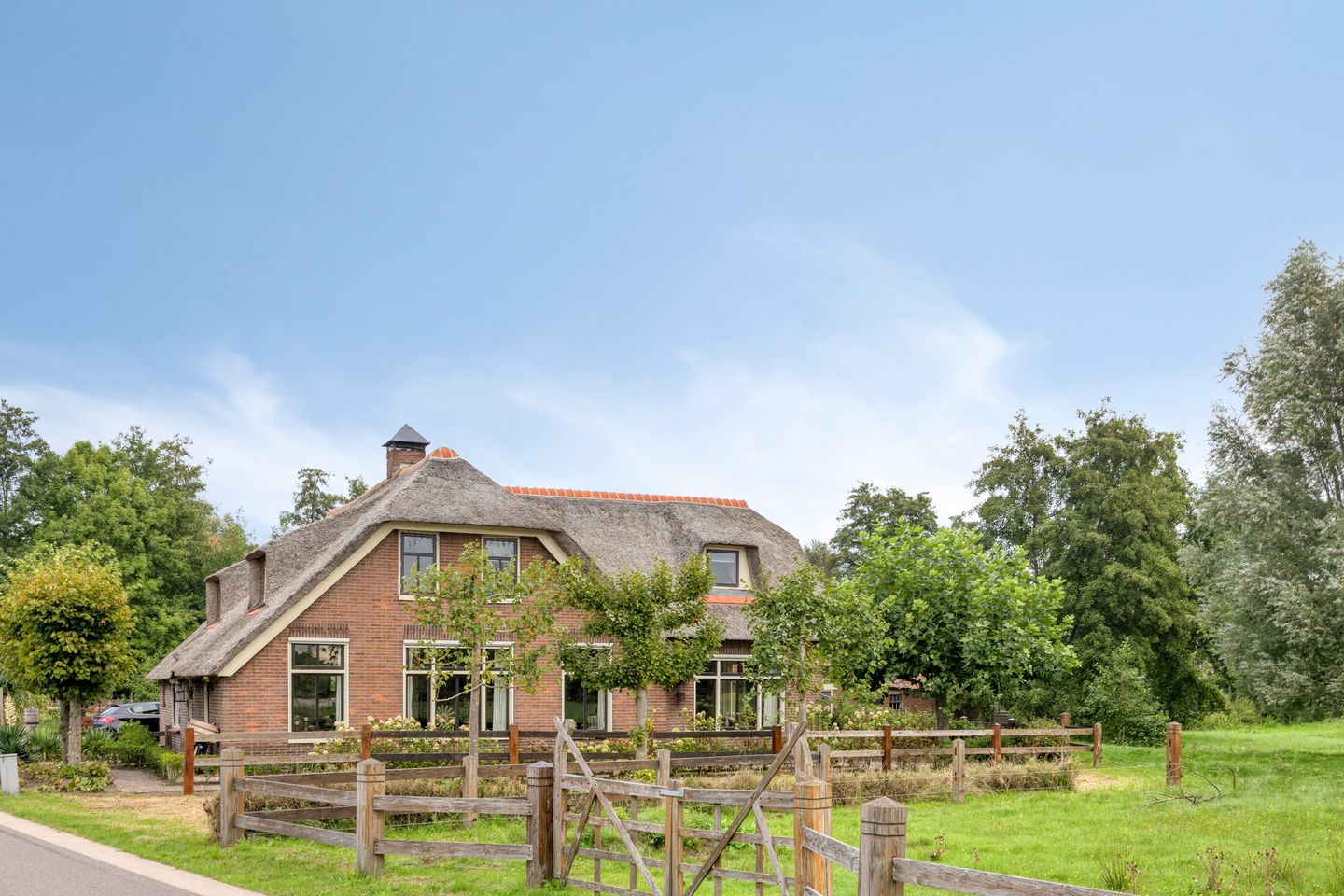 Photo 1 of Damweg 98
