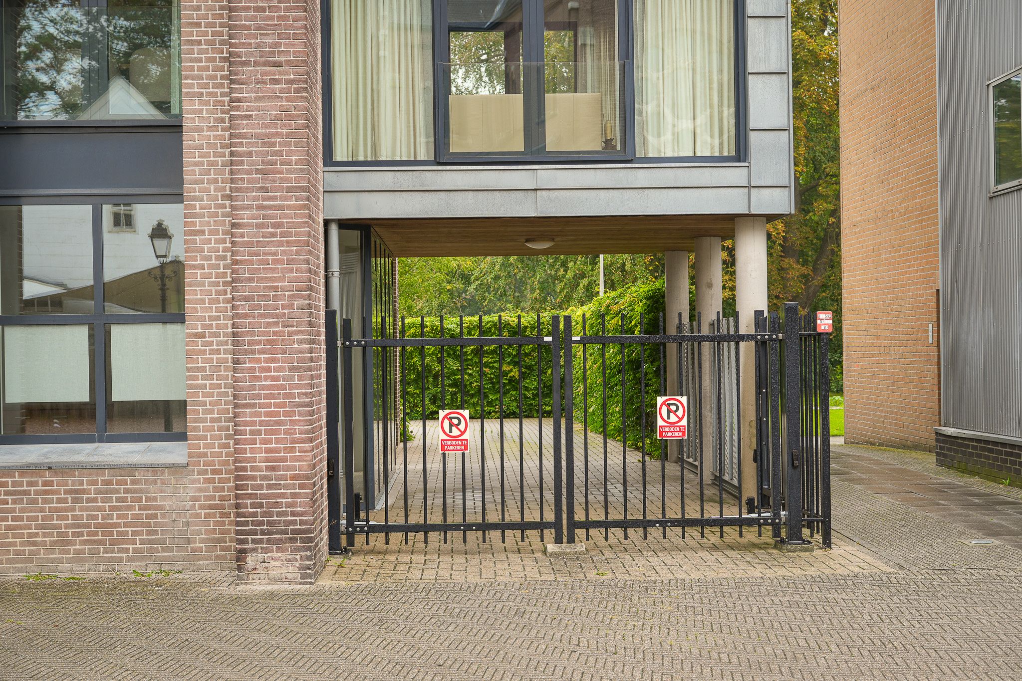 Foto 33 van Ridderstraat 216