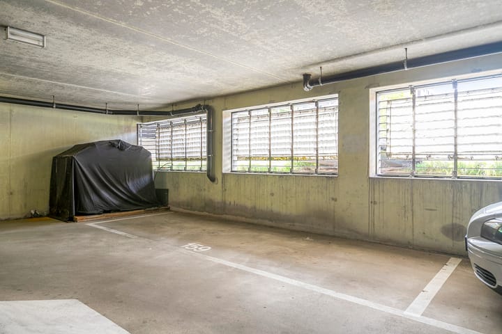 Appartement te koop: Jan van Duivenvoordestraat 159, Amsterdam