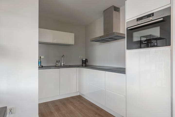 Appartement te koop: Jan van Duivenvoordestraat 159, Amsterdam