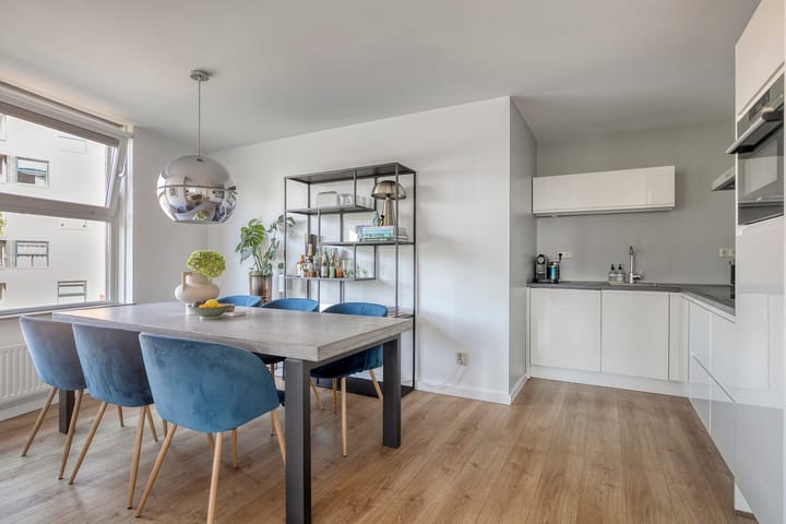 Appartement te koop: Jan van Duivenvoordestraat 159, Amsterdam