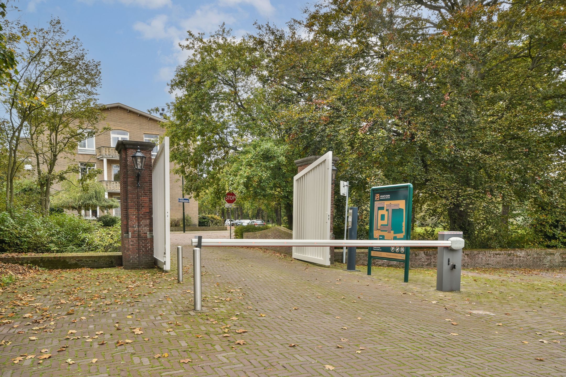 Foto 45 van Thérèse Schwartzestraat 103