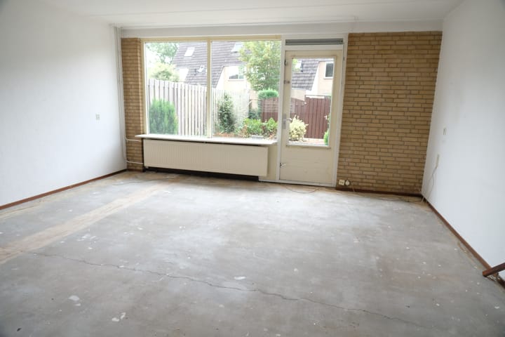 Foto 2 van Hoefblad 8
