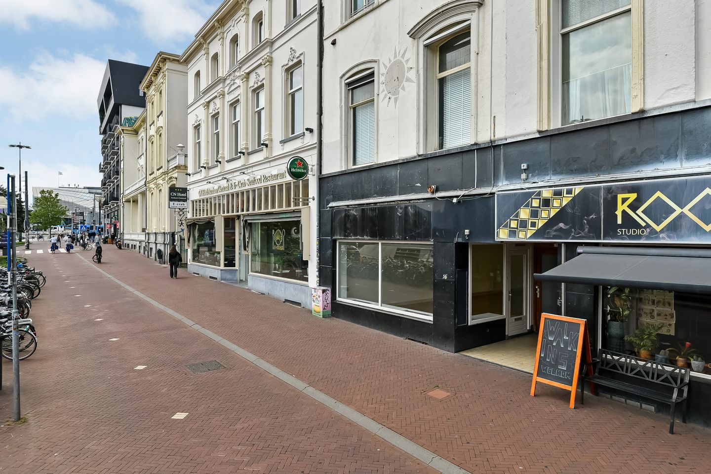 Bekijk foto 2 van Willemsplein 16