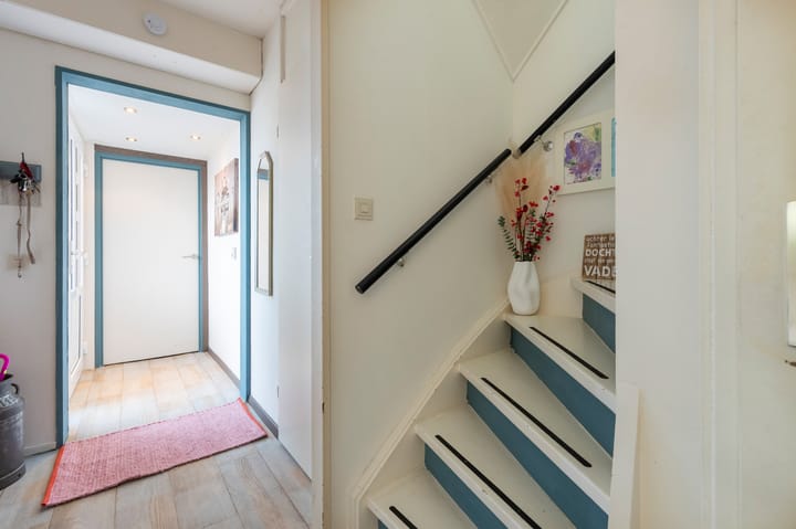 Tussenwoning te koop: Huismus 36, Emmen