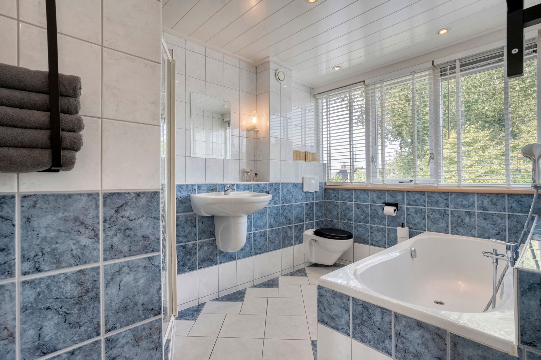 Foto 27 van Liezenstraat 11