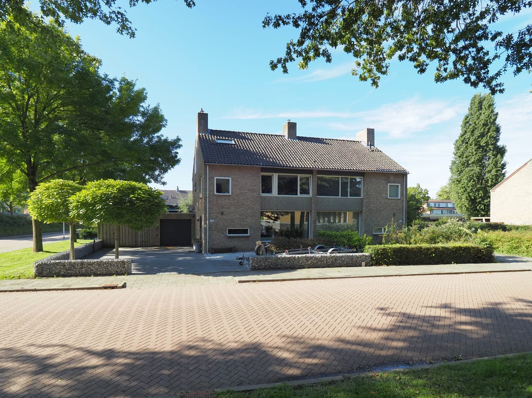 Photo 1 of Vondellaan 162