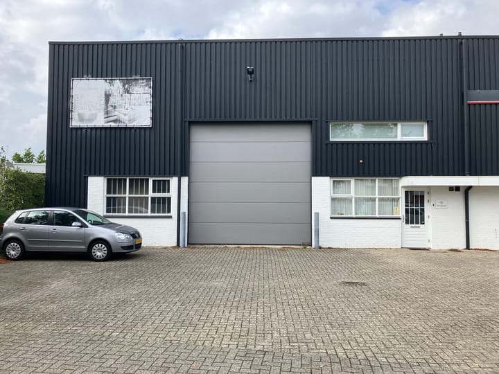 Provinciënbaan 1, Rijen