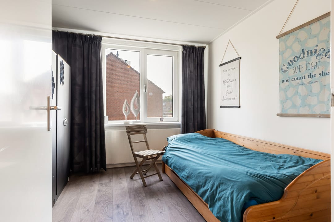 Photo 22 of Kruizemuntstraat 915