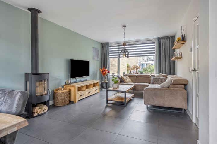 Tussenwoning te koop: De Berk 8, Ouderkerk Aan Den Ijssel