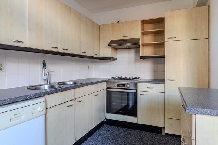 Tussenwoning te koop: Gunterstein 57, Amsterdam