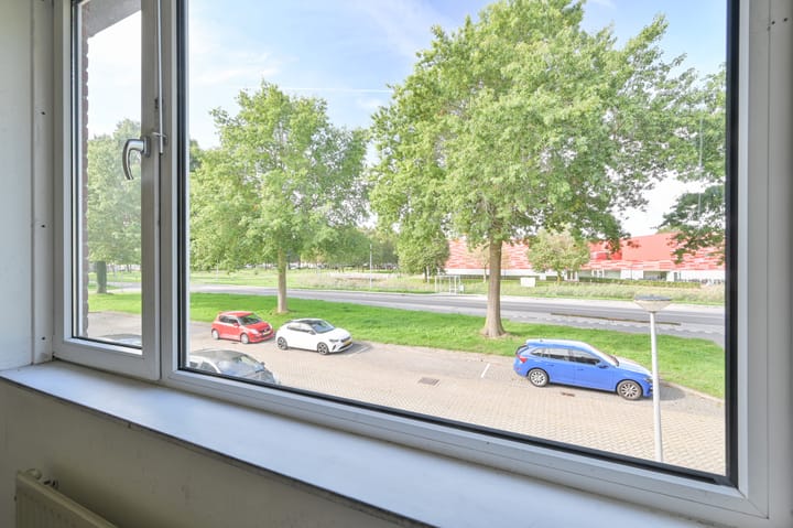 Tussenwoning te koop: Havikskruid 87, Zeewolde