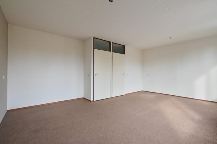 Tussenwoning te koop: Havikskruid 87, Zeewolde