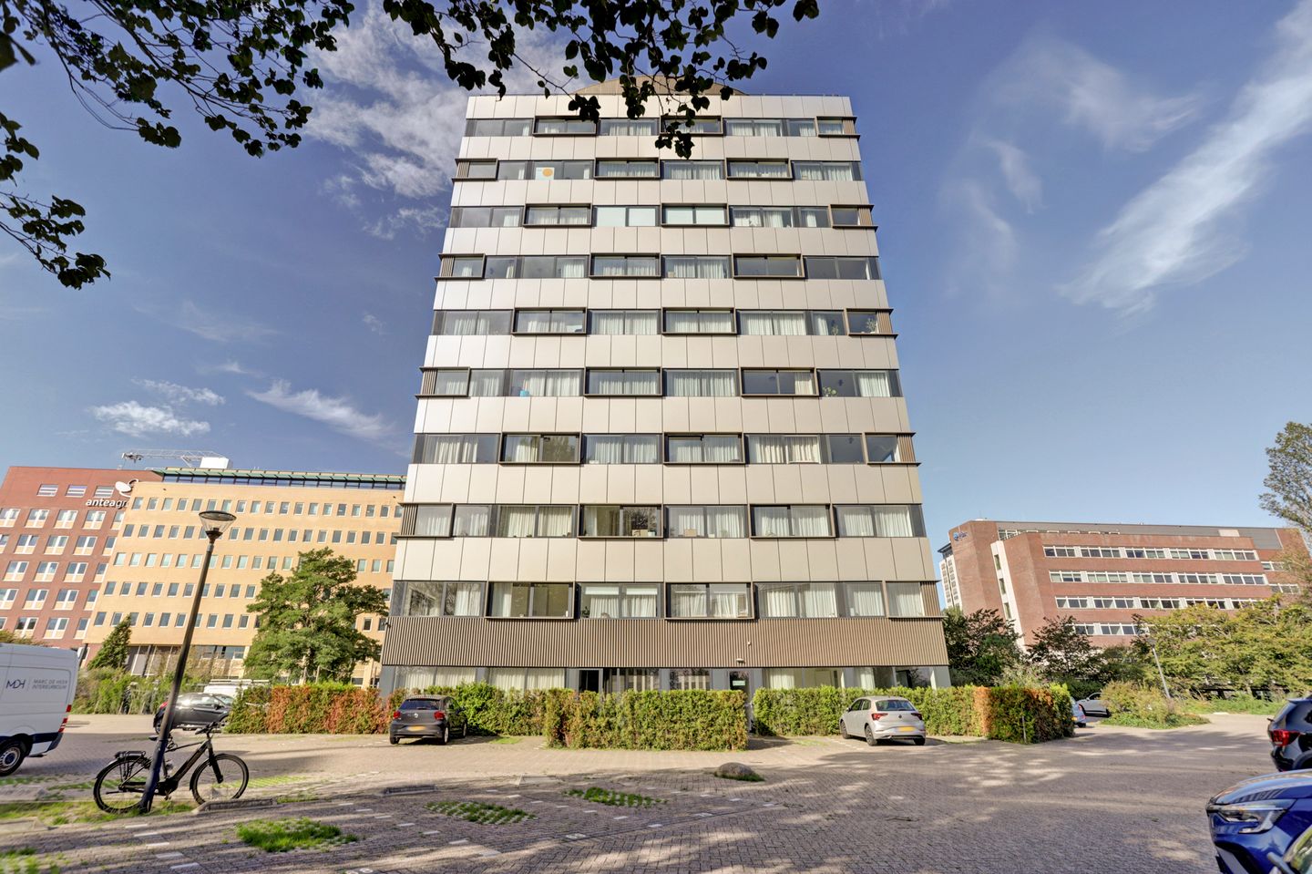 Foto 25 van Rivium 1e straat 61-F