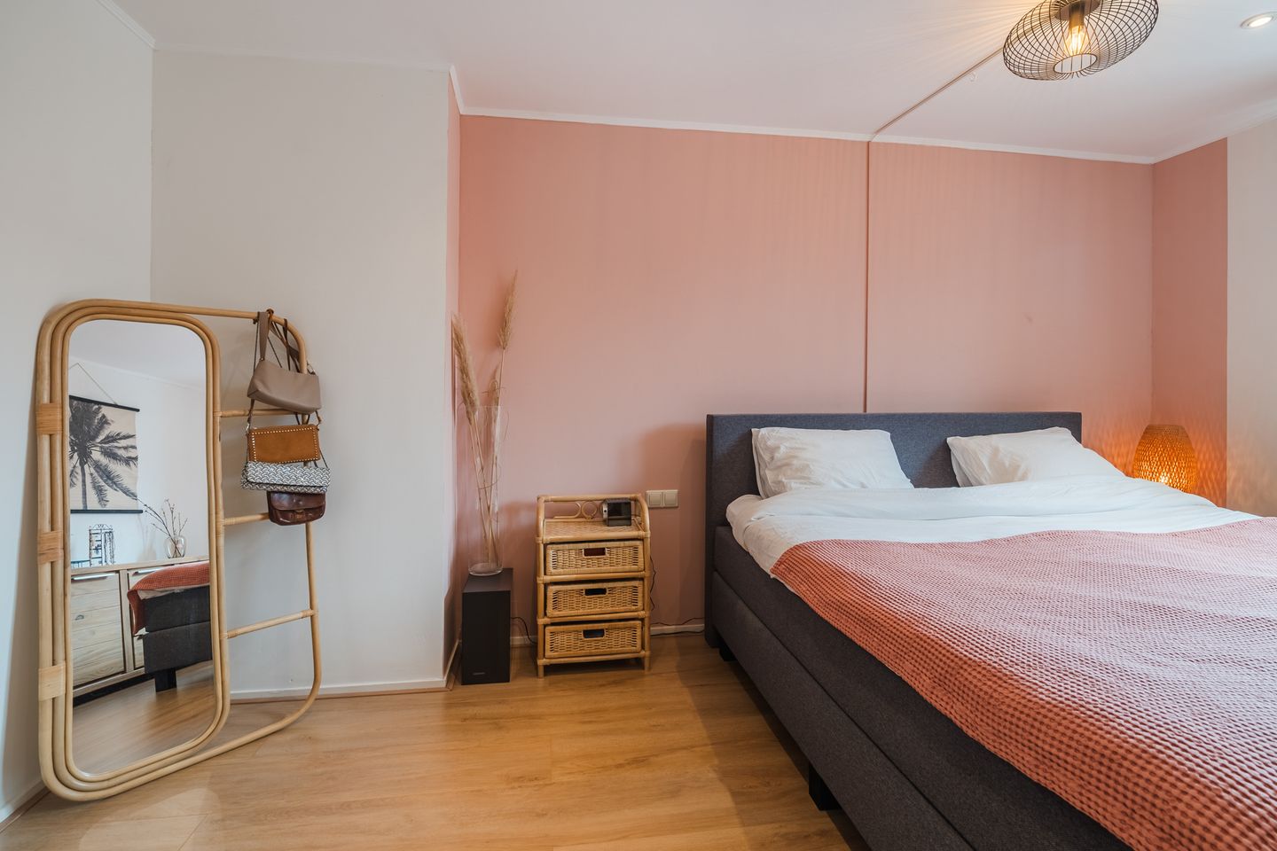 Photo 25 of Admiraal Helfrichstraat 11