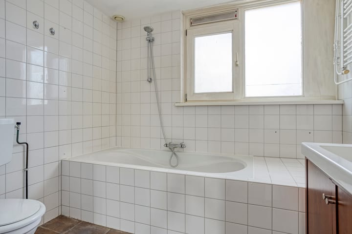 Tussenwoning te koop: Meidoornstraat 5, Brakel