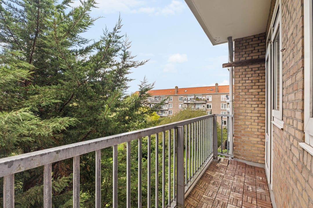 Photo 16 of Jacques Veltmanstraat 48-2