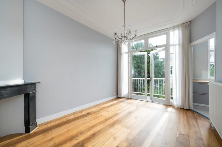 Appartement te huur: Ampèrestraat 110, 'S-Gravenhage