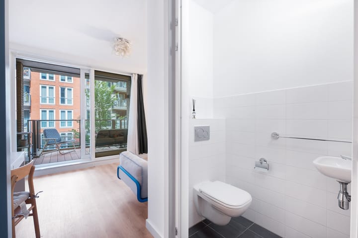 Appartement te koop: Charley Tooropgracht 163, Diemen