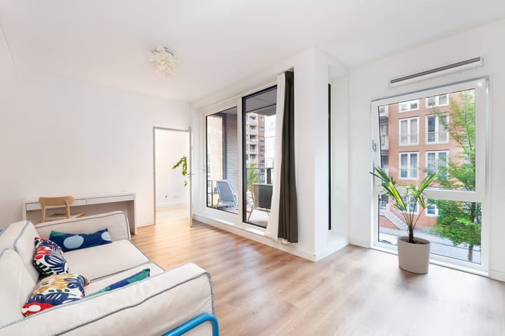 Appartement te koop: Charley Tooropgracht 163, Diemen