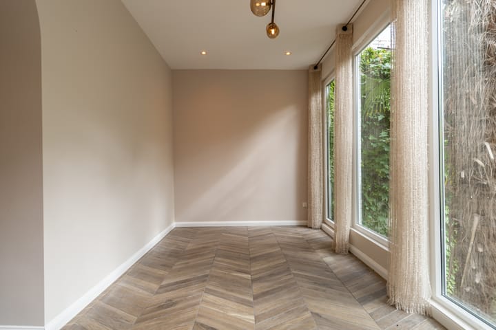 Appartement te huur: Pieter Cornelisz. Hooftstraat 141D, Amsterdam