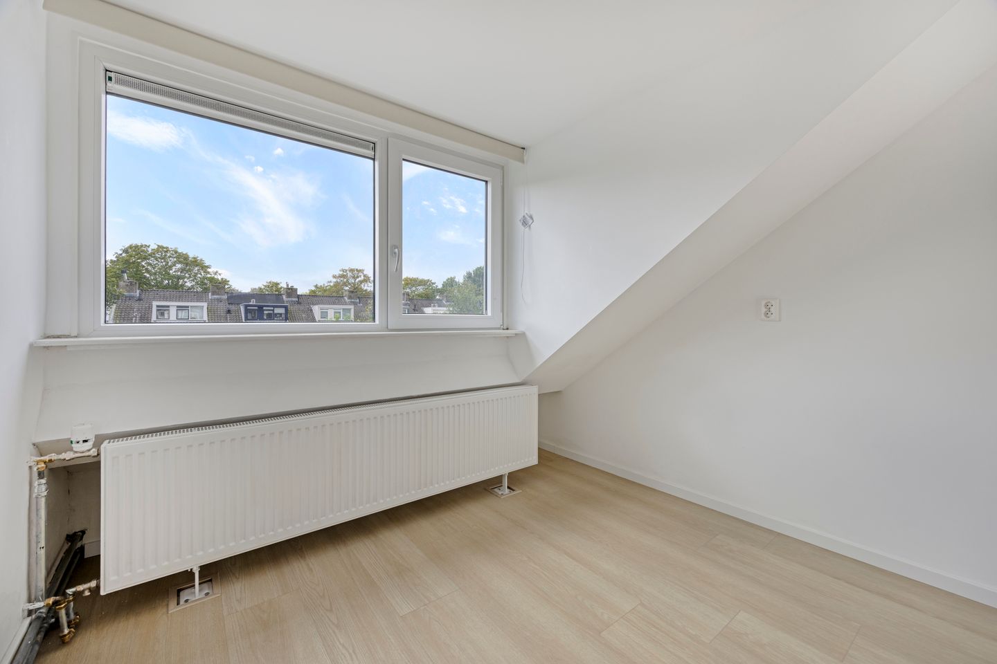 Photo 25 of Van Warmondlaan 3
