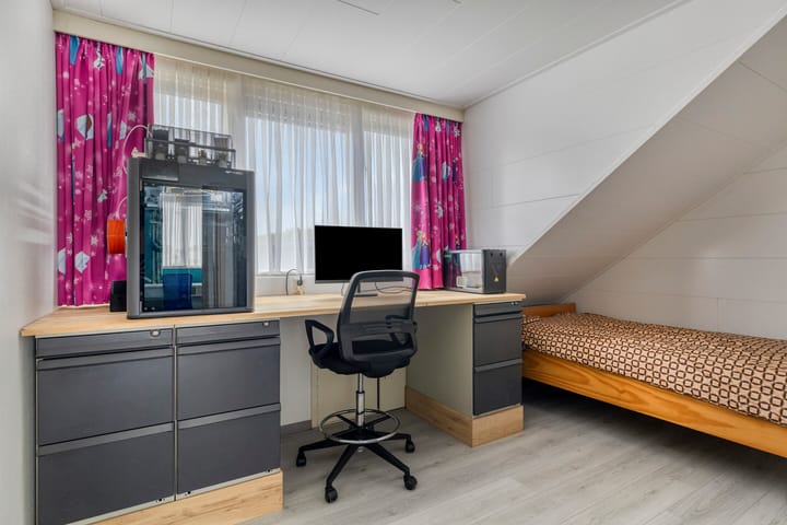 Vrijstaande woning te koop: De Omloop 8, Elshout