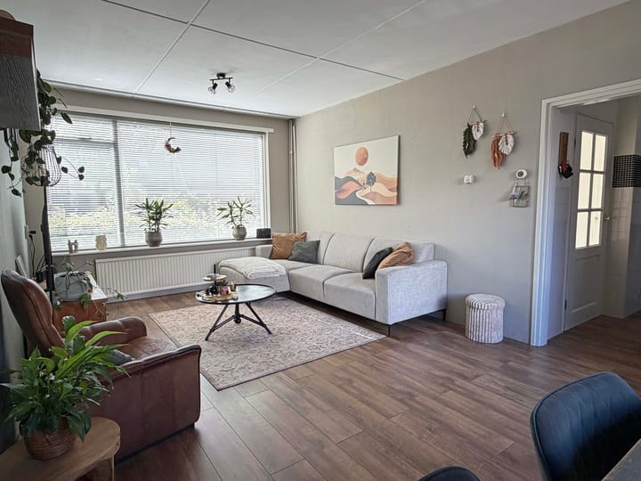 Foto 4 van E E G laan 15