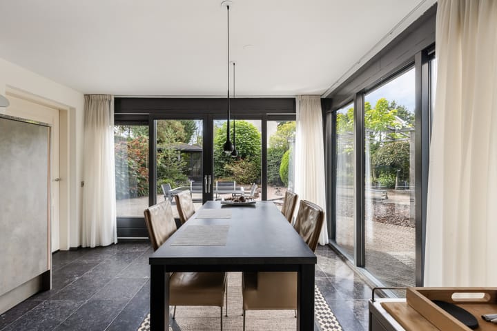 Woning te koop: 28 Oktoberstraat 1, Wouw