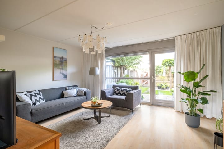 Tussenwoning te koop: Haverkampweg 30, Enschede
