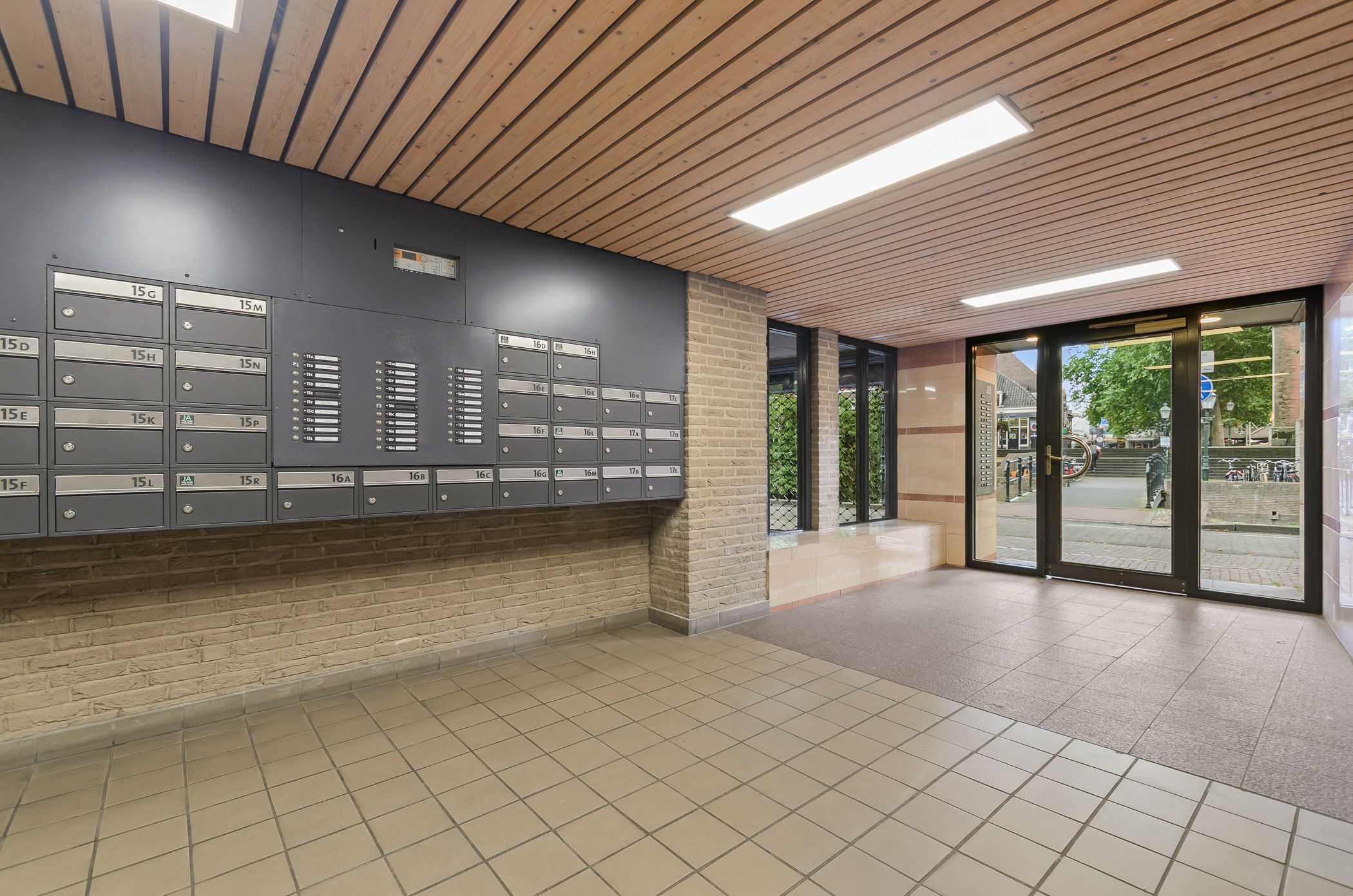 Foto 45 van Westsingel 16-N
