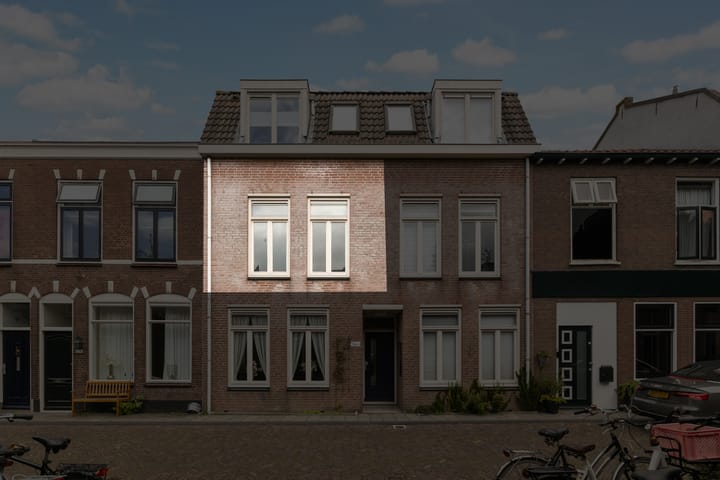 Foto 2 van Eendrachtstraat 14-C