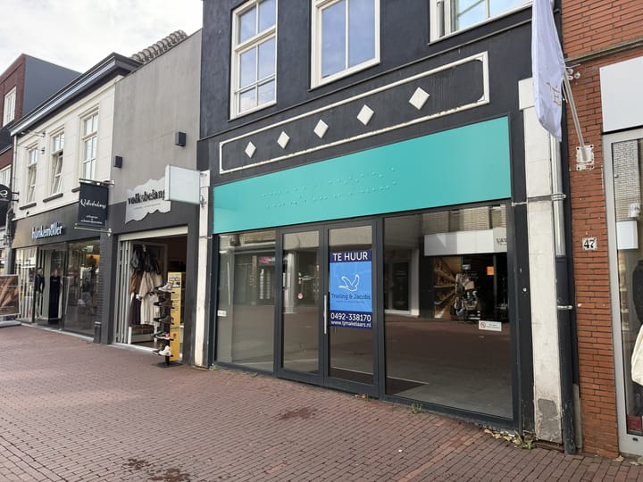 Veestraat 45, Helmond