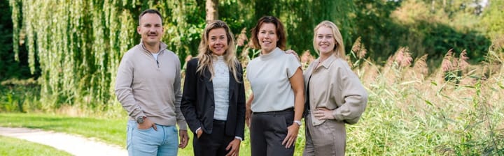 office-banner