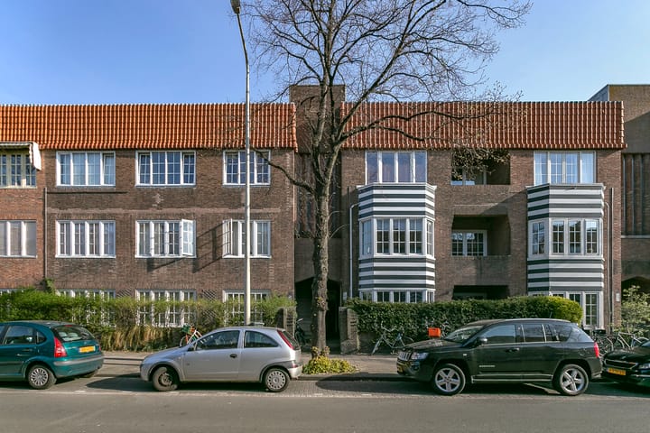 Appartement te koop: Goudsbloemlaan 43, 'S-Gravenhage