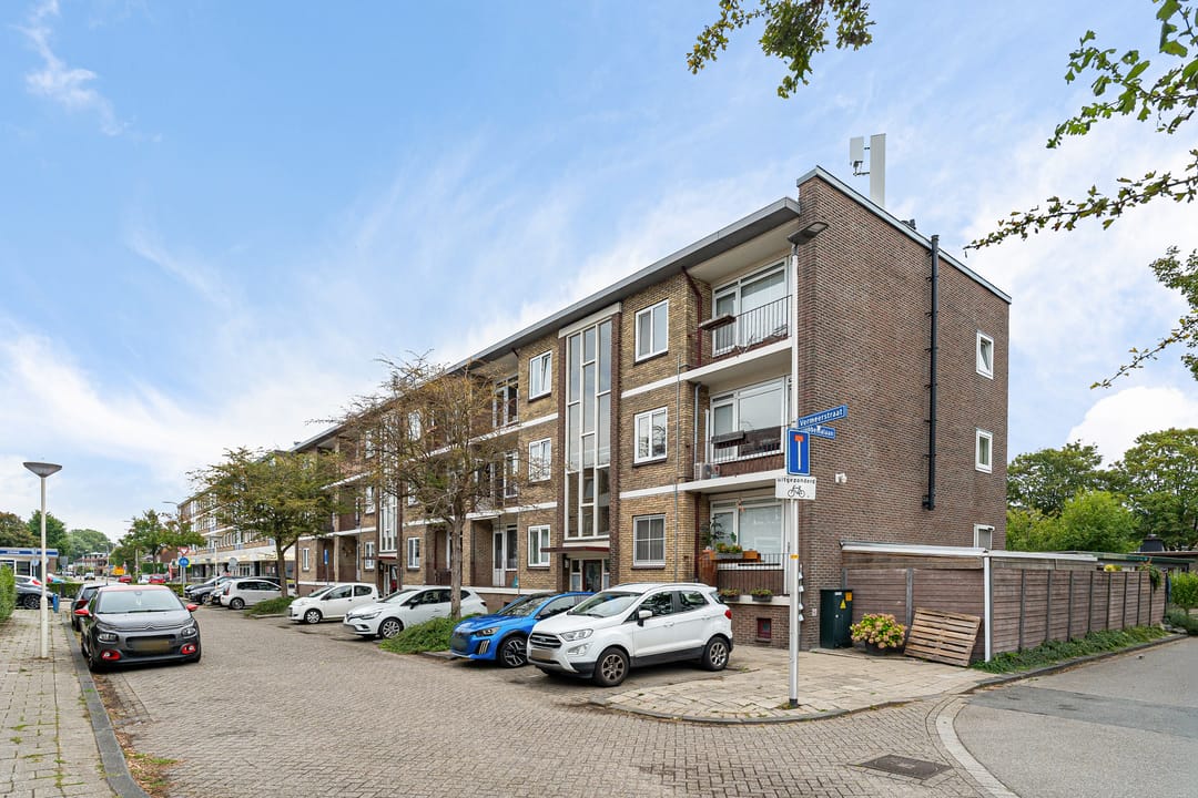 Photo 13 of Vermeerstraat 18