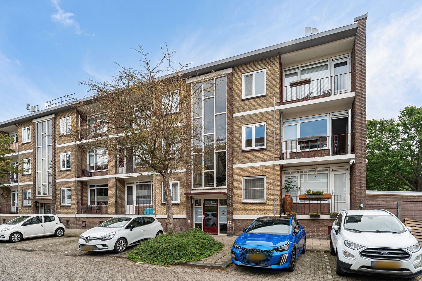 Photo 14 of Vermeerstraat 18