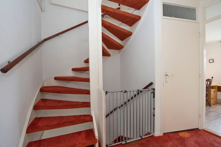 Tussenwoning te koop: Reviusstraat 83, Hengelo